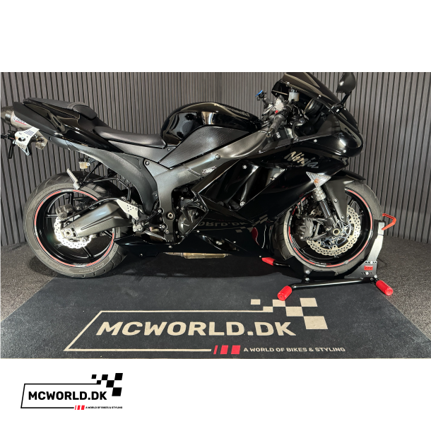 Kawasaki ZX-6R - 2008 - Sort