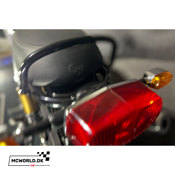 Royal Enfield Continental GT 650 - British Racing Green - Fabriksny