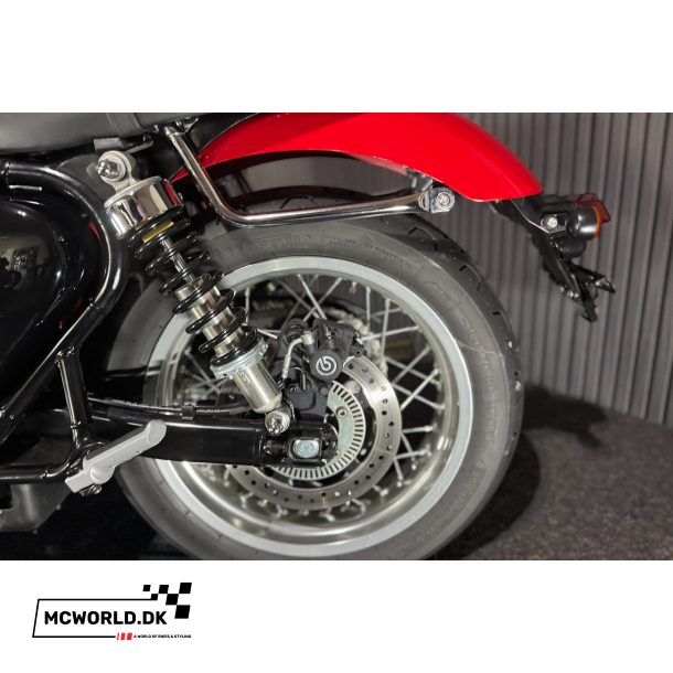 BSA Gold Star 650 - Insignia Red - Fabriksny