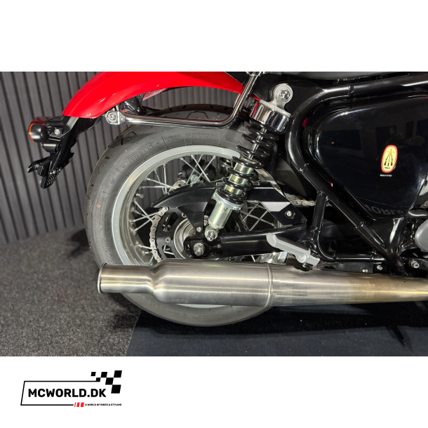 BSA Gold Star 650 - Insignia Red - Fabriksny